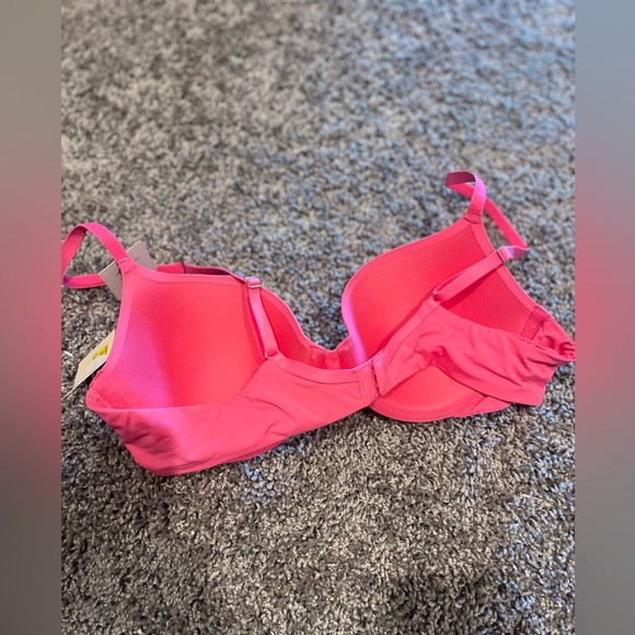 On Gossamer Set - Picture 4 of 7